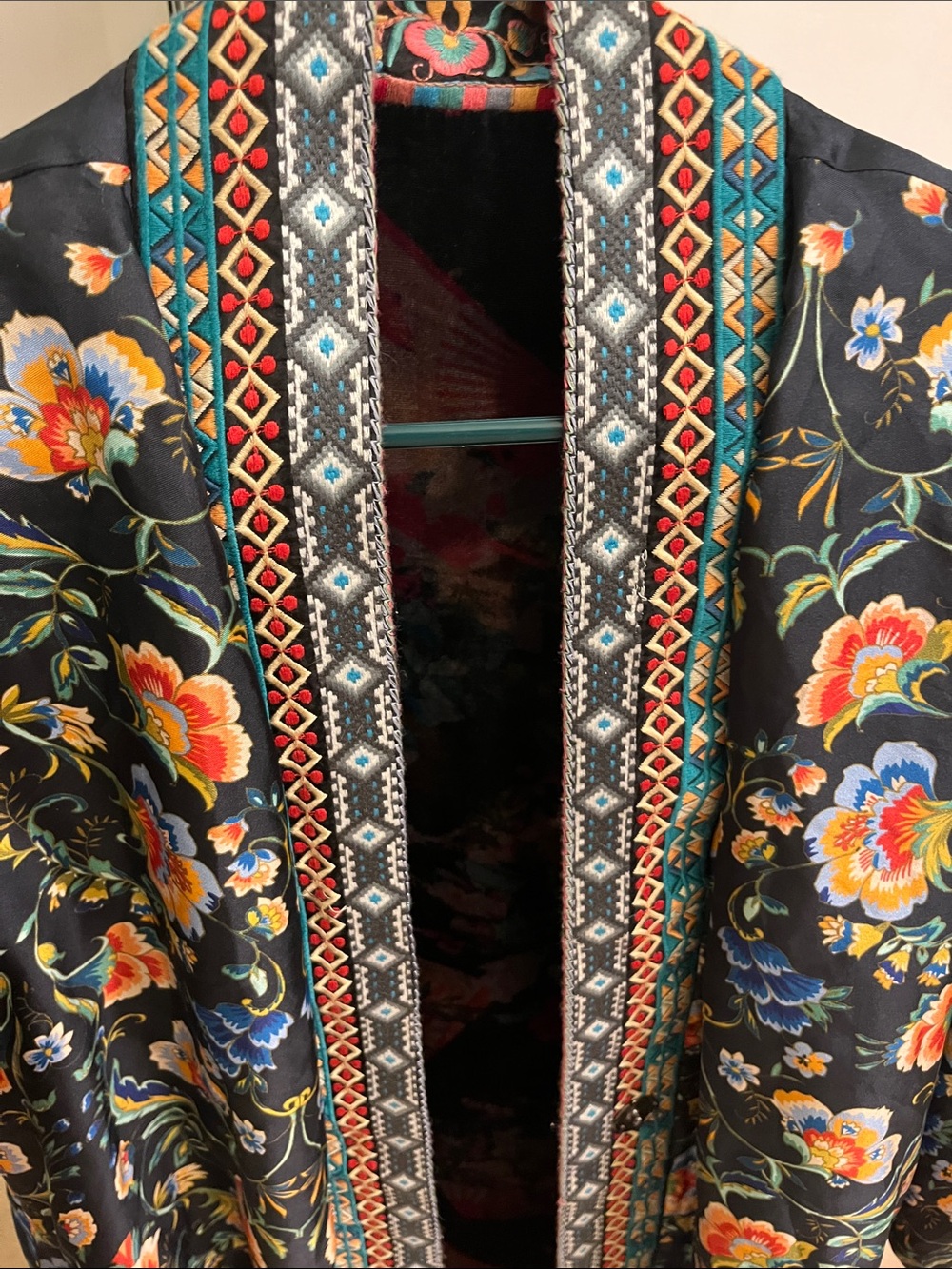 NWOT Johnnny Was reversible Velvet Floral Embroidered oversized kimono Sz small - Picture 6 of 6